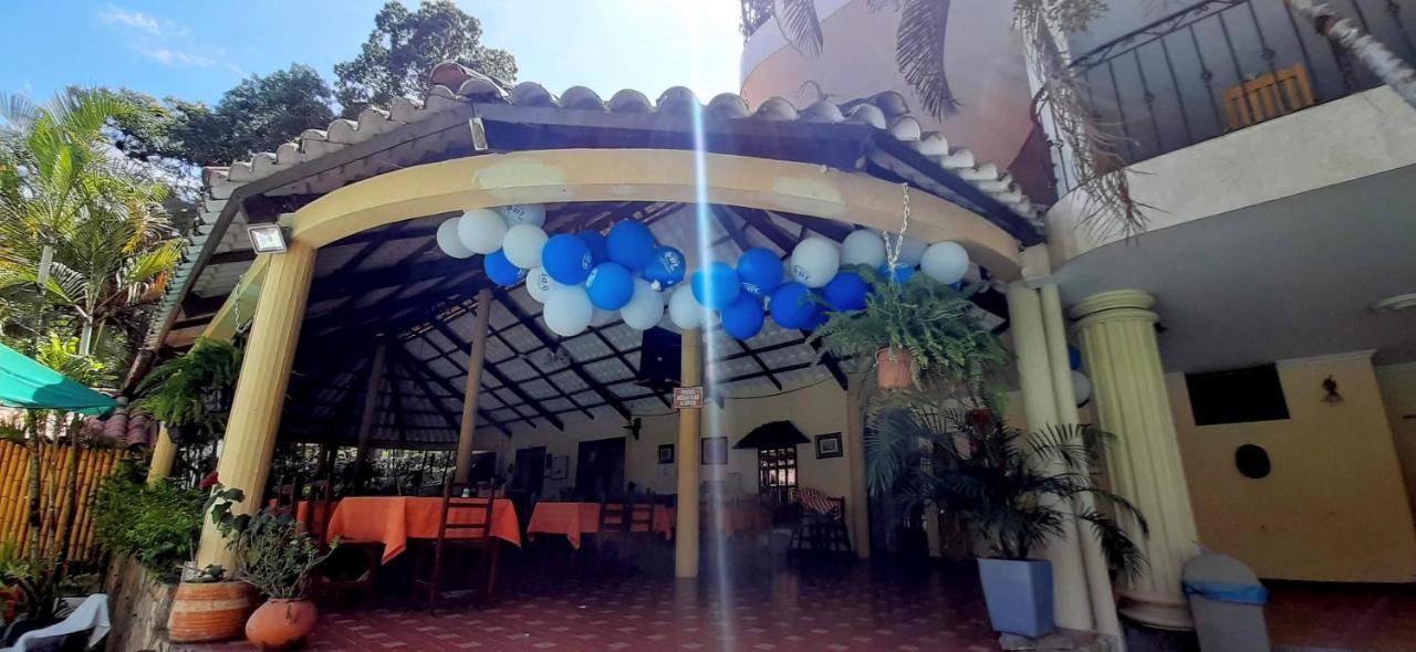 Hotel Campestre La Gaitana Tobia Exterior foto